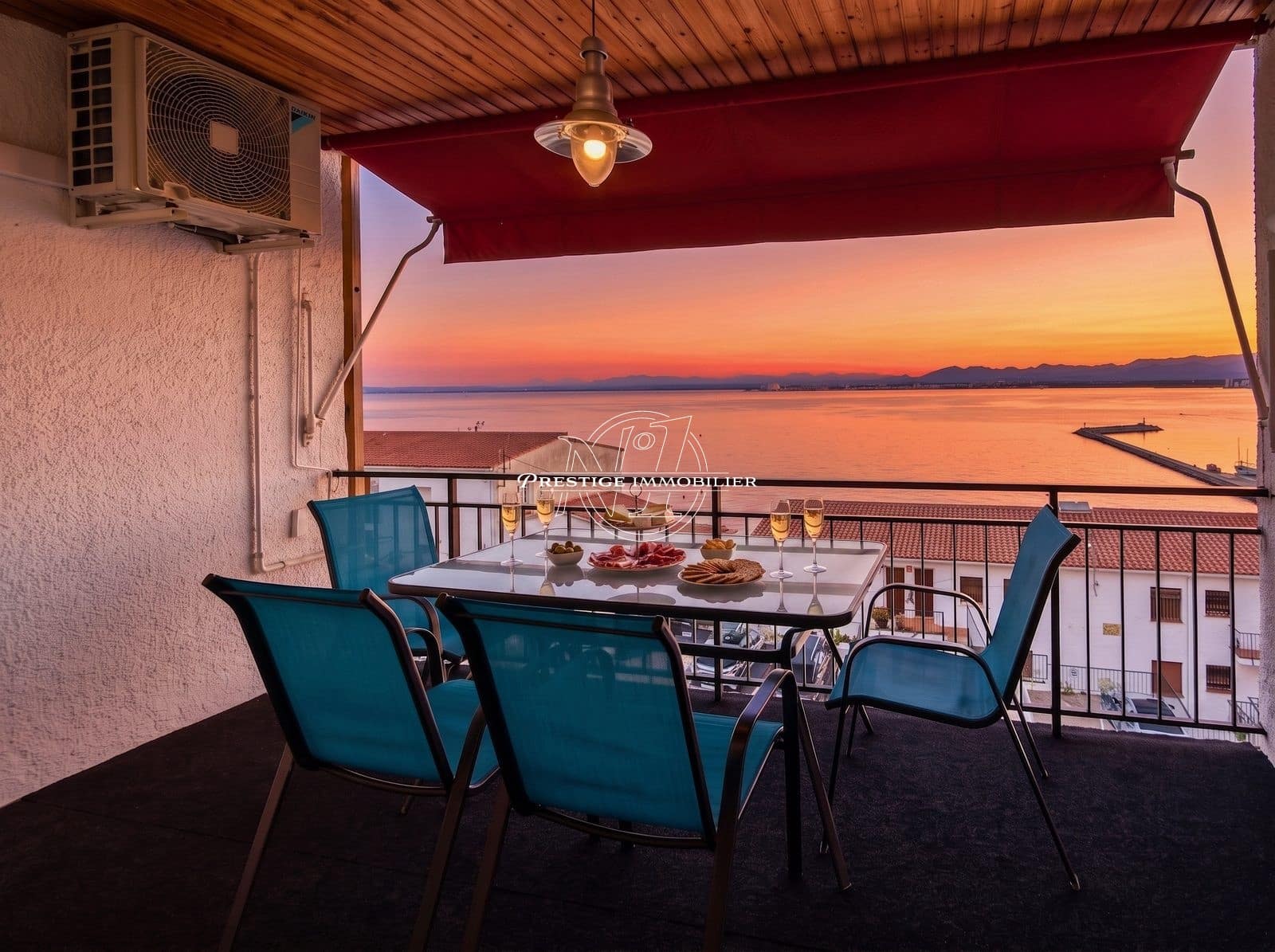 1 sypialnia Apartament na sprzedaż w Roses - 219 000 € (Ref: 10009830)