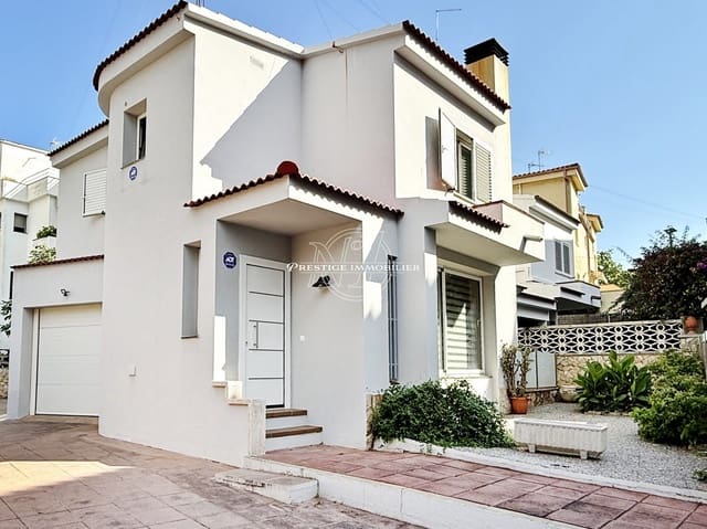 3 sypialnia Willa na sprzedaż w Roses - 535 000 € (Ref: 10011477)