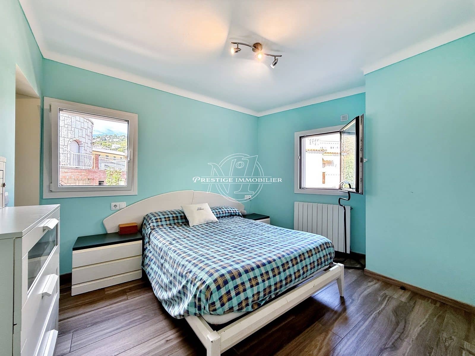 3 sypialnia Willa na sprzedaż w Roses - 535 000 € (Ref: 10011477)