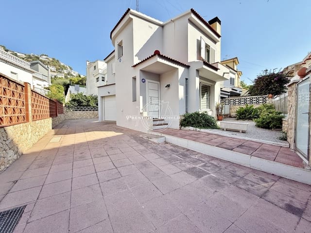 3 sypialnia Willa na sprzedaż w Roses - 535 000 € (Ref: 10011477)