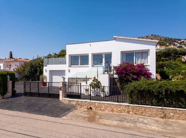 3 quarto Moradia para venda em Roses com piscina - 615 000 € (Ref: 10019836)