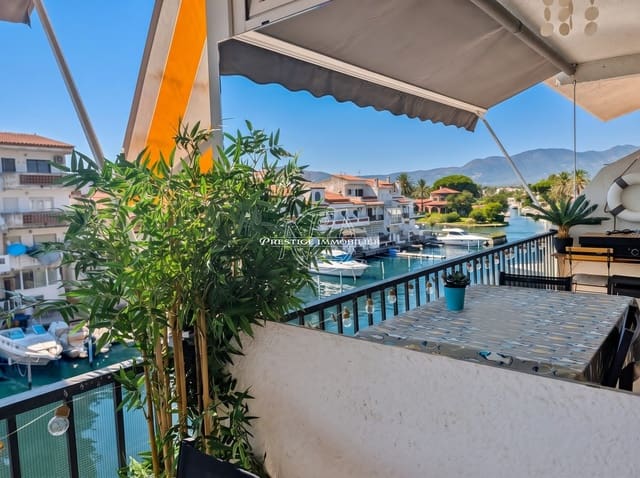 3 chambre Appartement à vendre à Empuriabrava, Castelló d'Empúries - 399 000 € (Ref: 10024149)