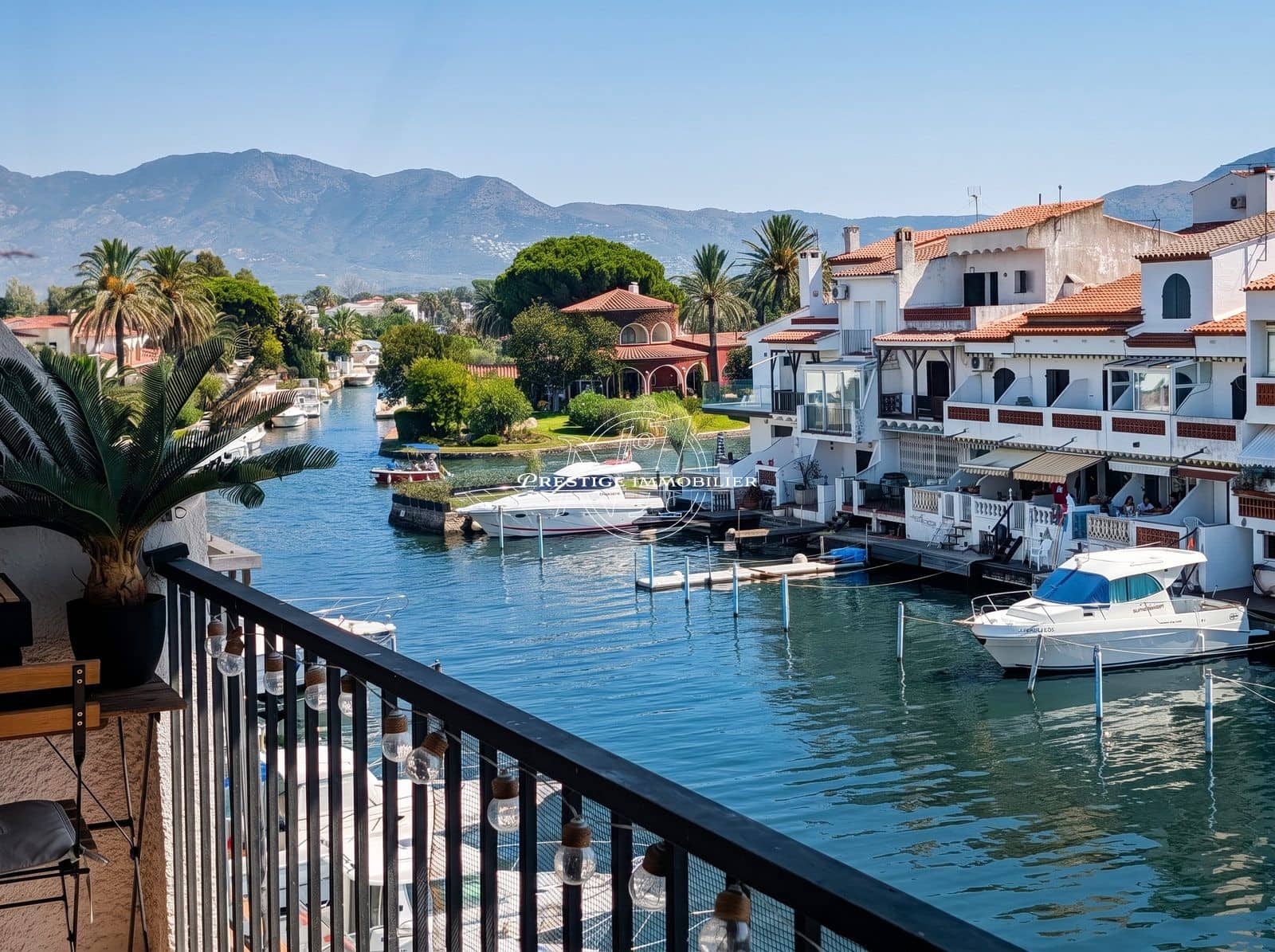3 chambre Appartement à vendre à Empuriabrava - 399 000 € (Ref: 10024149)