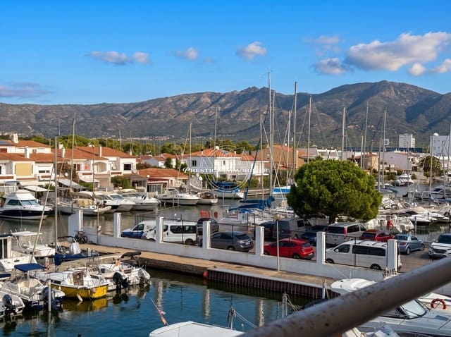 Apartamento de 1 habitación en Santa Margarida, Roses en venta con piscina - 179.000 € (Ref: 10033161)