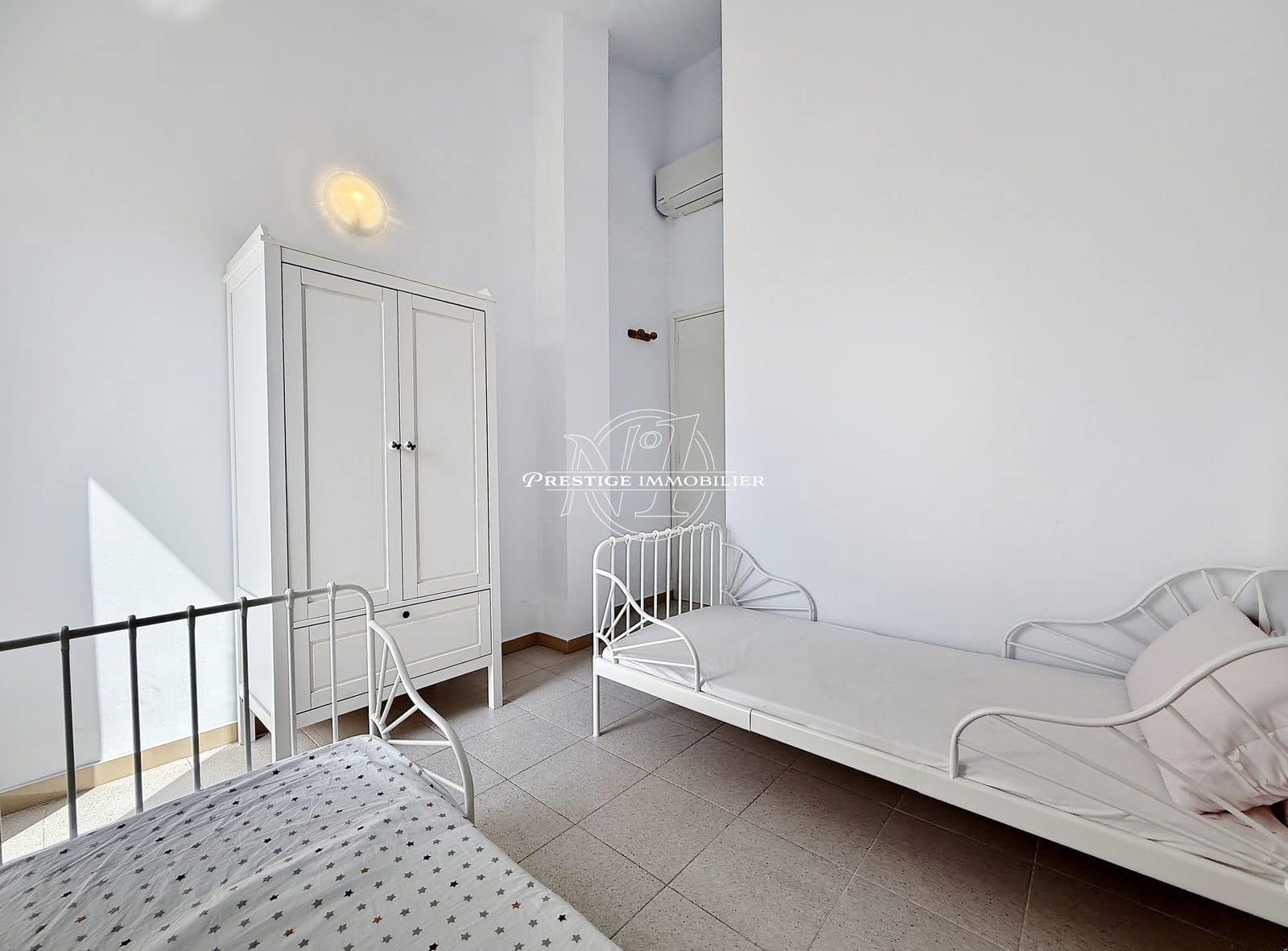 3 Zimmer Reihenhaus zu verkaufen in Roses mit Pool - 299.000 € (Ref: 10034625)