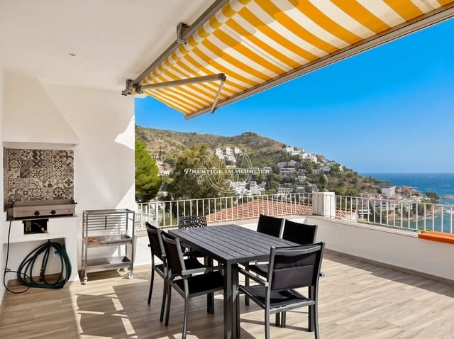 3 slaapkamer Appartement te koop in Roses - € 435.000 (Ref: 10037127)