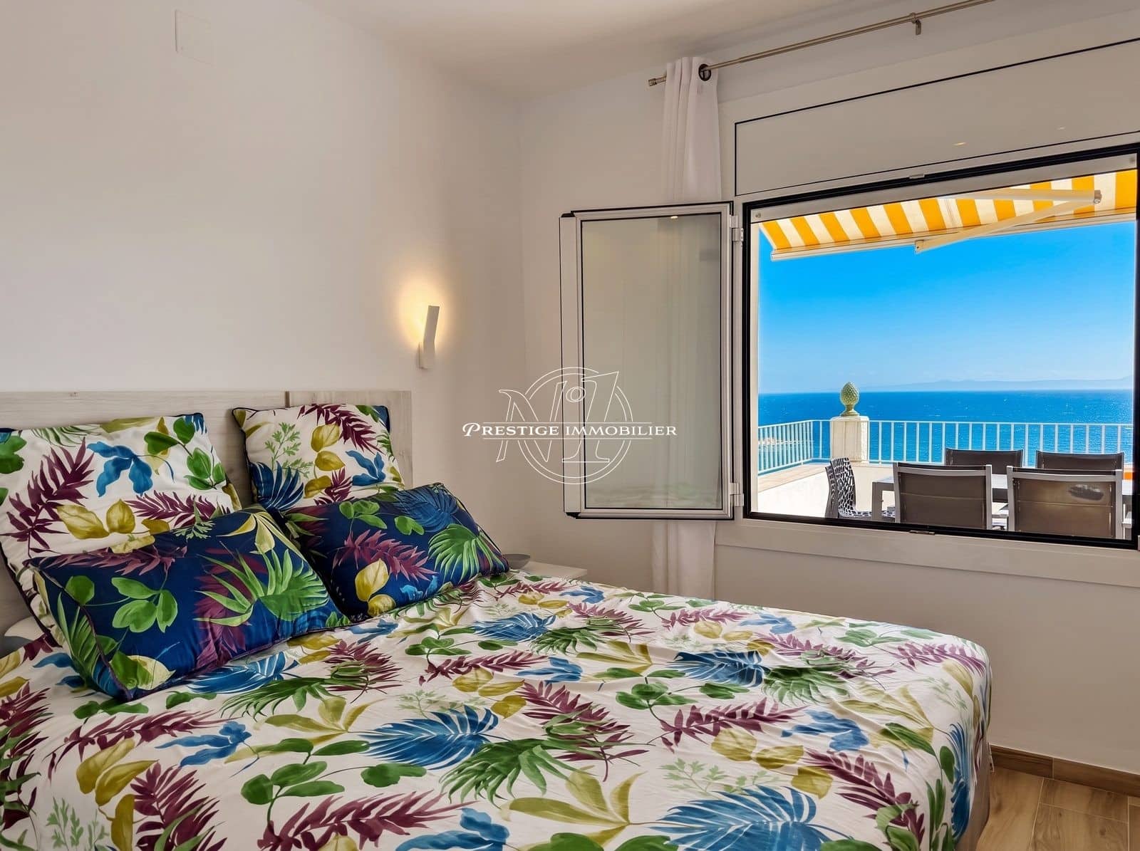 3 slaapkamer Appartement te koop in Roses - € 435.000 (Ref: 10037127)