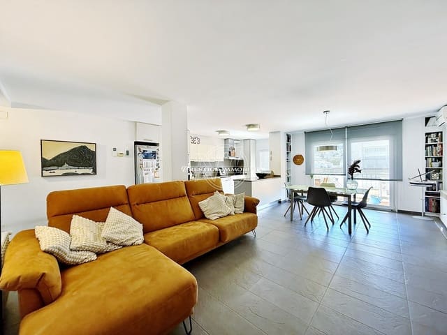 3 chambre Appartement à vendre à Roses - 450 000 € (Ref: 10039971)