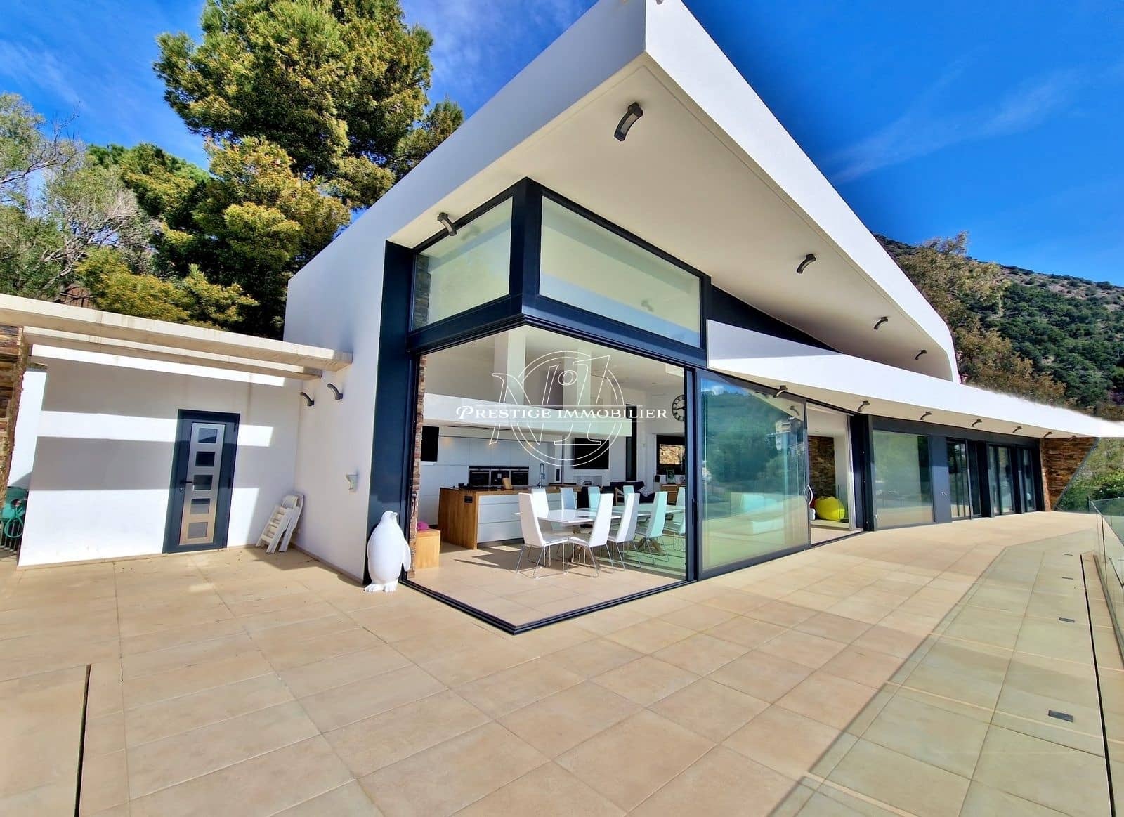5 slaapkamer Villa te koop in Roses - € 3.290.000 (Ref: 10039972)