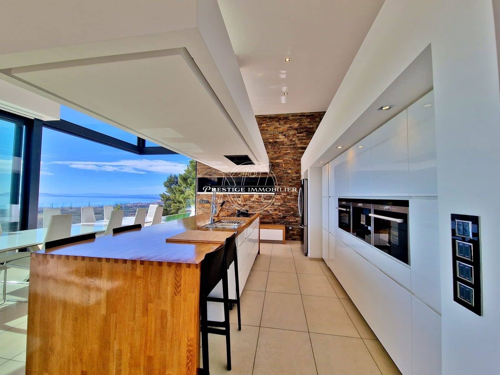 5 slaapkamer Villa te koop in Roses - € 3.290.000 (Ref: 10039972)