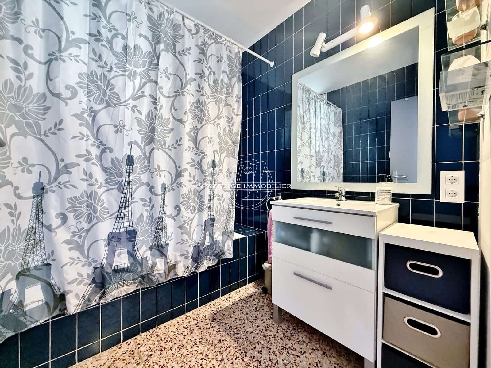 Apartamento de 1 habitación en Roses en venta con piscina - 159.000 € (Ref: 10040741)