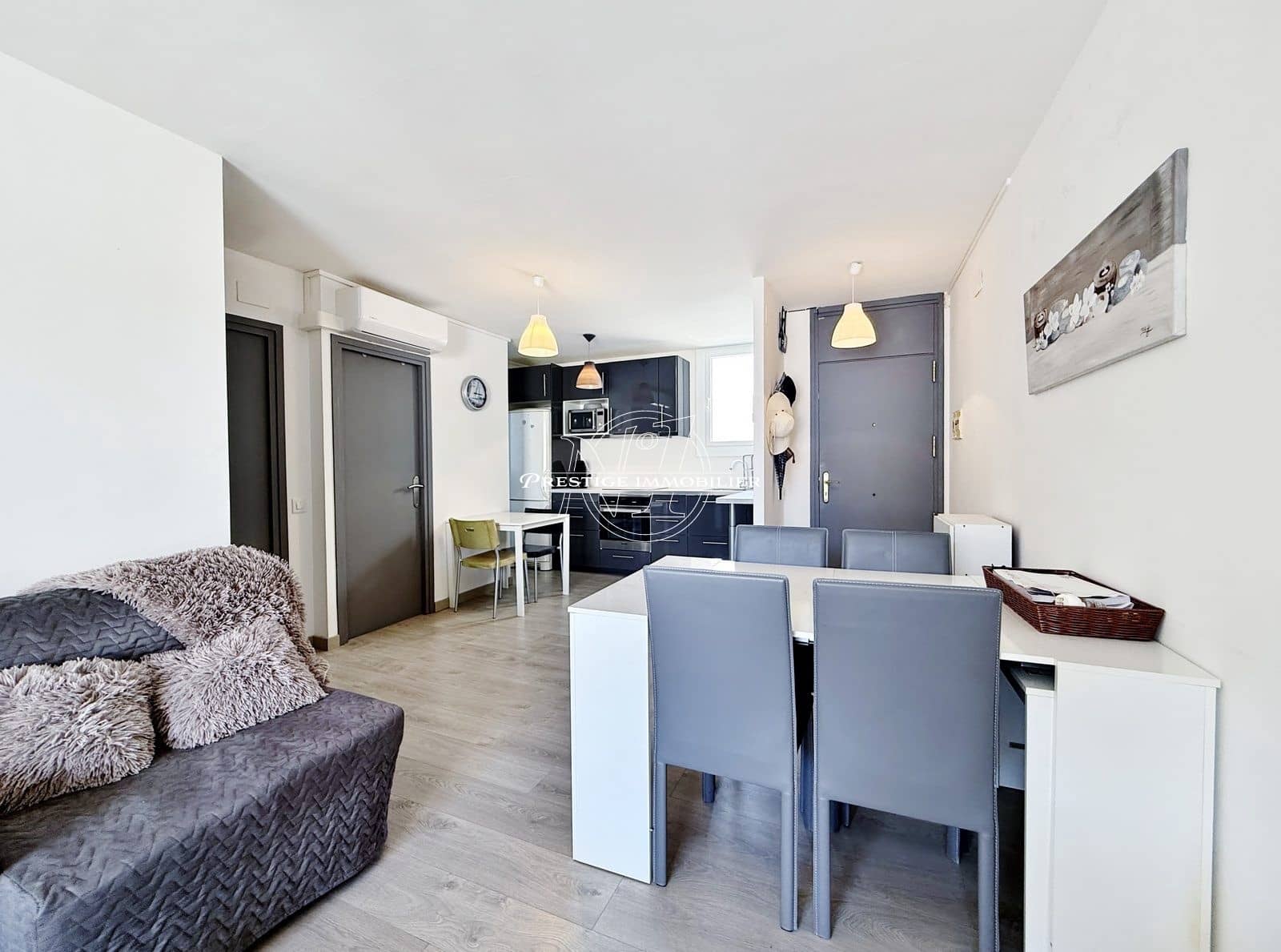 Apartamento de 1 habitación en Roses en venta con piscina - 159.000 € (Ref: 10040741)