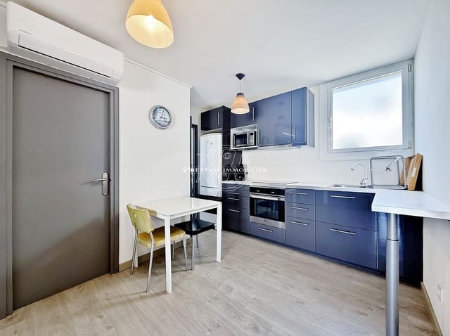 1 bedroom Apartment for sale in Roses with pool - € 159,000 (Ref: 10040741)