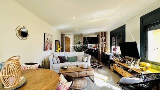 Casa de 3 habitaciones en Palau-saverdera en venta - 369.000 € (Ref: 10040742)