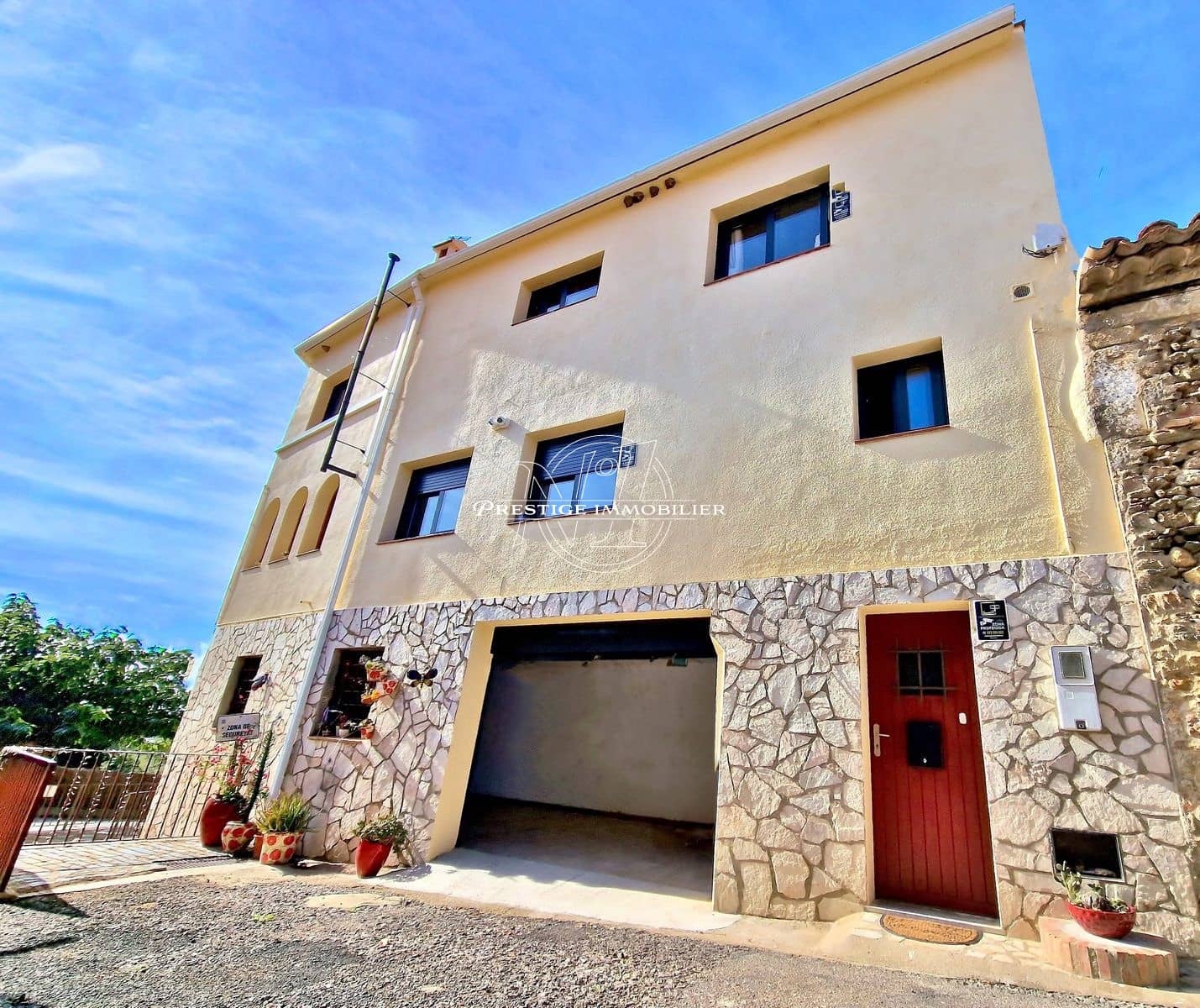 3 bedroom Townhouse for sale in Palau-saverdera - € 369,000 (Ref: 10040742)