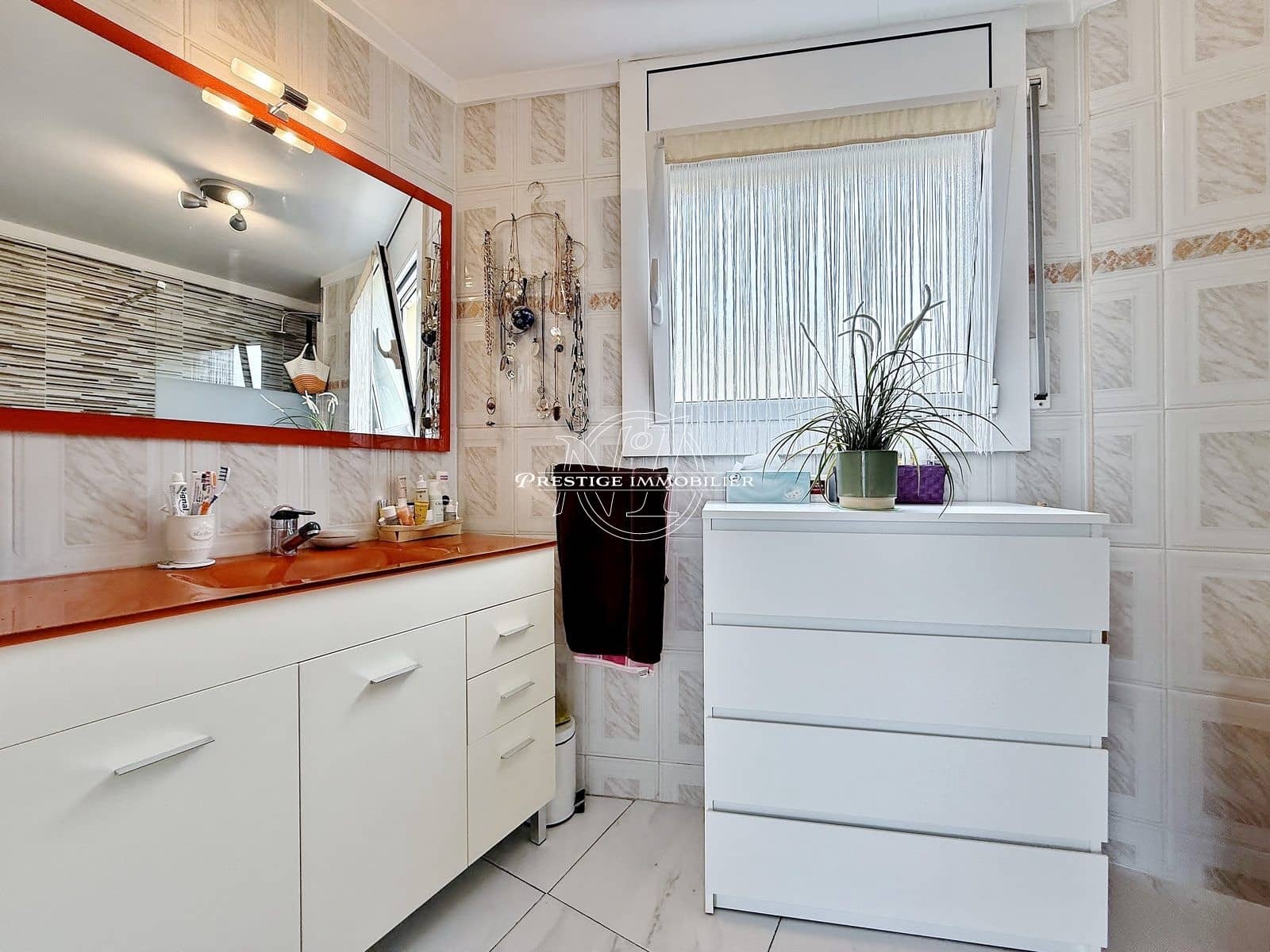 2 bedroom Apartment for sale in Roses - € 329,000 (Ref: 10046203)