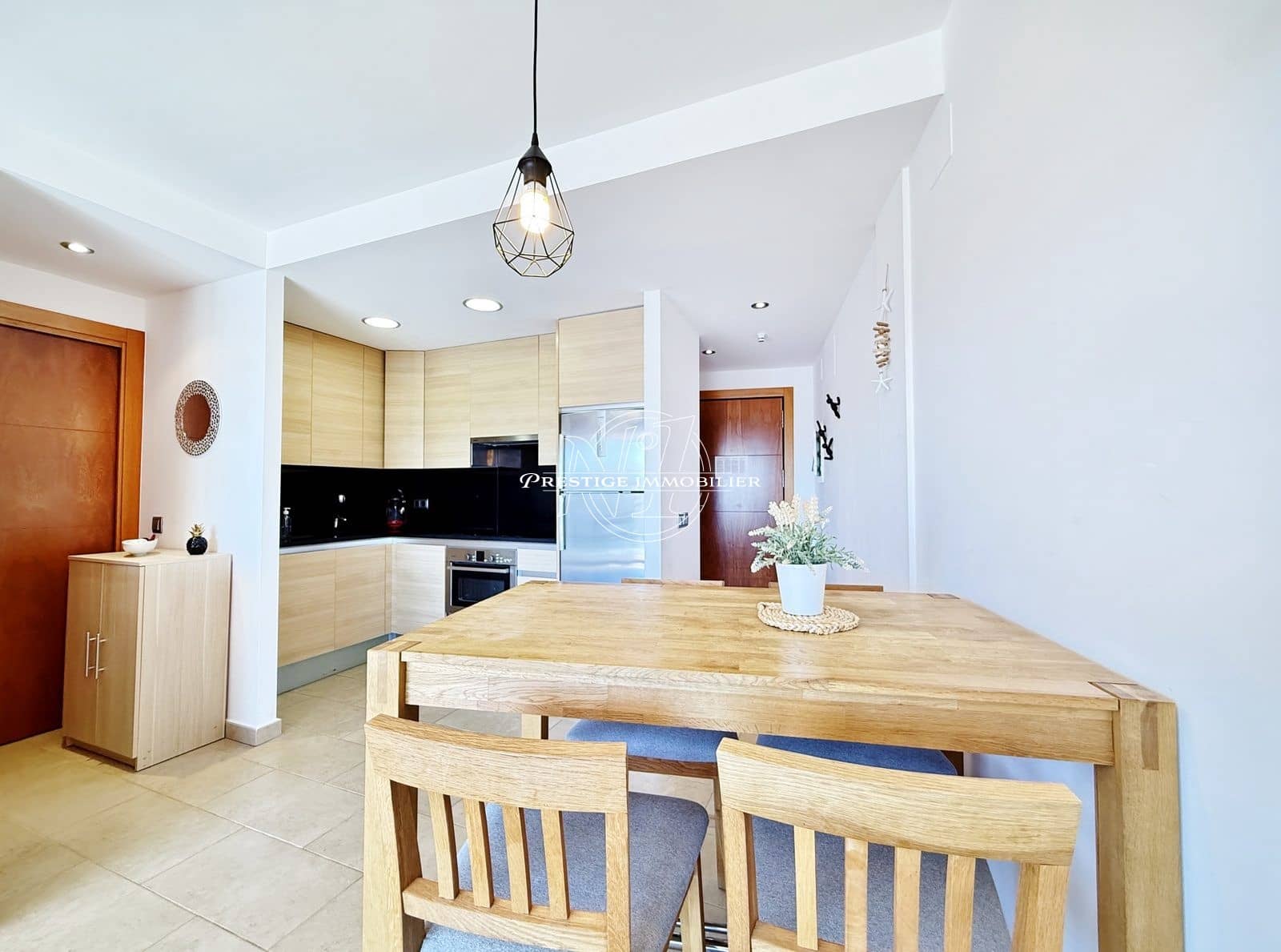 2 bedroom Apartment for sale in Roses with pool - € 279,000 (Ref: 10046204)