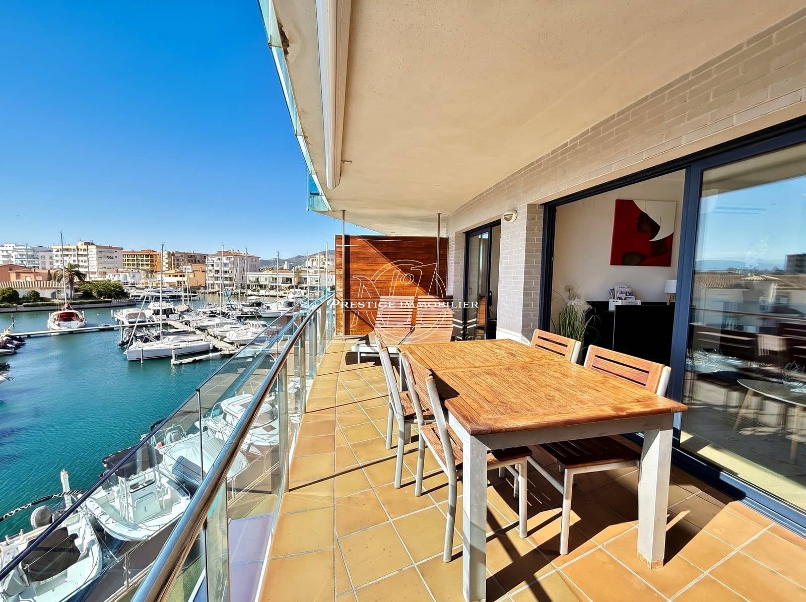 2 bedroom Apartment for sale in Roses with pool - € 279,000 (Ref: 10046204)