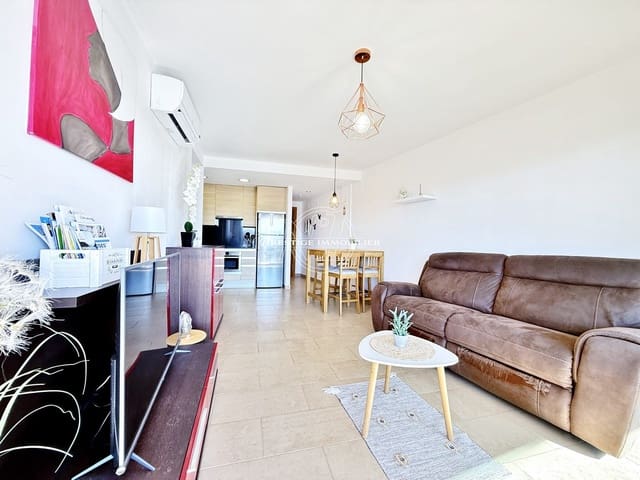 2 bedroom Apartment for sale in Roses with pool - € 279,000 (Ref: 10046204)
