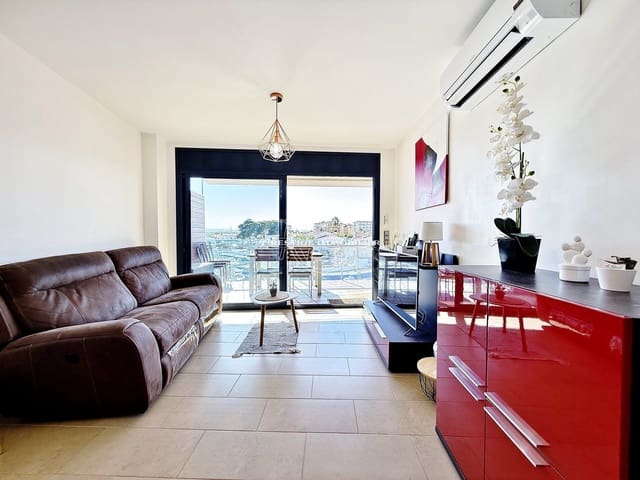 2 bedroom Apartment for sale in Roses with pool - € 279,000 (Ref: 10046204)
