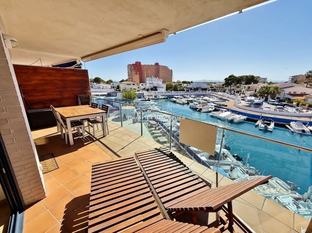 2 bedroom Apartment for sale in Roses with pool - € 279,000 (Ref: 10046204)