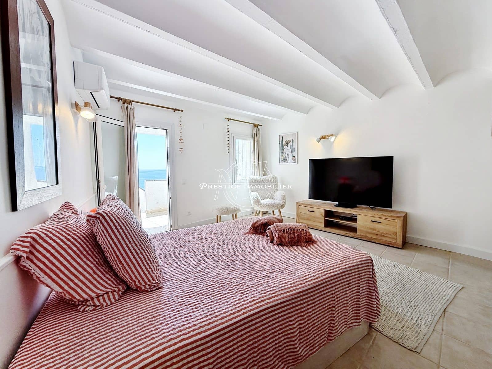 2 slaapkamer Villa te koop in Roses met zwembad - € 449.000 (Ref: 10046205)