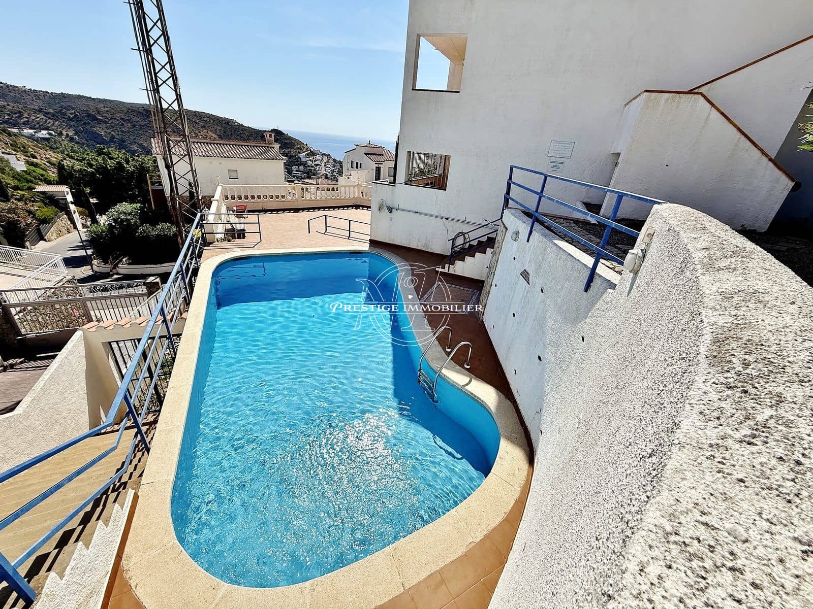 2 slaapkamer Villa te koop in Roses met zwembad - € 449.000 (Ref: 10046205)