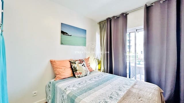 1 bedroom Apartment for sale in Roses with pool - € 166,000 (Ref: 10047028)