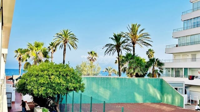 1 bedroom Apartment for sale in Roses with pool - € 166,000 (Ref: 10047028)