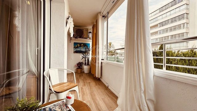 1 sovrum Lägenhet till salu i Roses med pool - 166 000 € (Ref: 10047028)