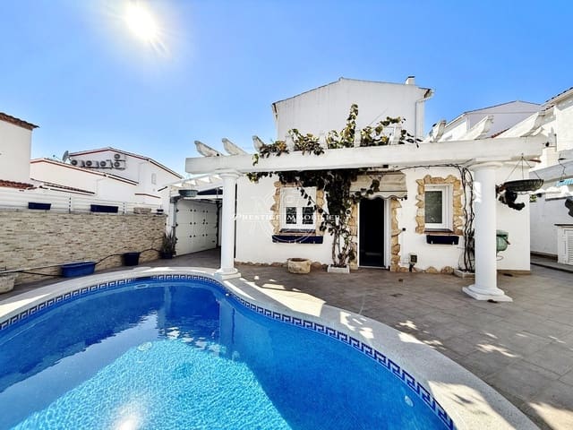 2 Zimmer Villa zu verkaufen in Empuriabrava, Castelló d'Empúries mit Pool - 439.000 € (Ref: 10059990)