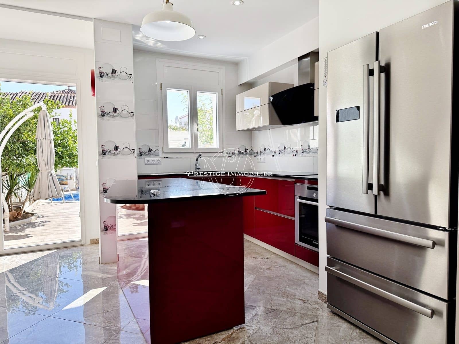 2 Zimmer Villa zu verkaufen in Empuriabrava mit Pool - 439.000 € (Ref: 10059990)