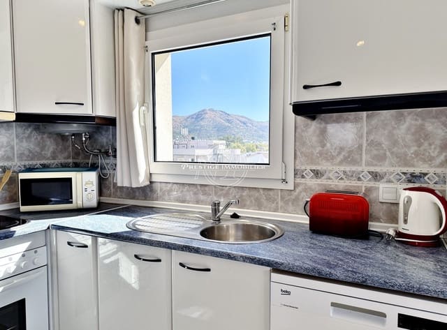 2 soverom Leilighet til salgs i Roses - € 265 000 (Ref: 10077242)