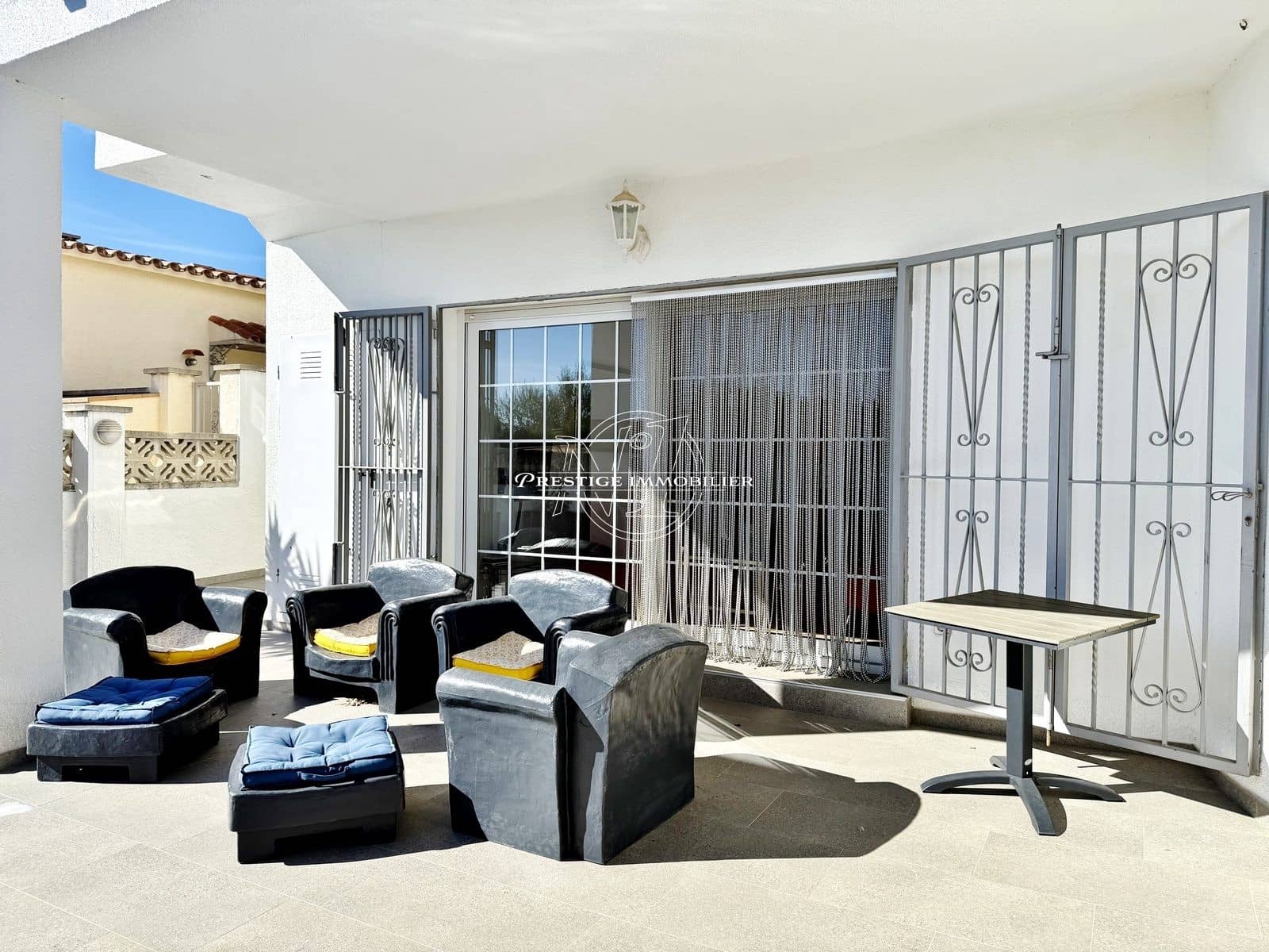 4 chambre Villa/Maison à vendre à Roses avec piscine - 595 000 € (Ref: 10078149)