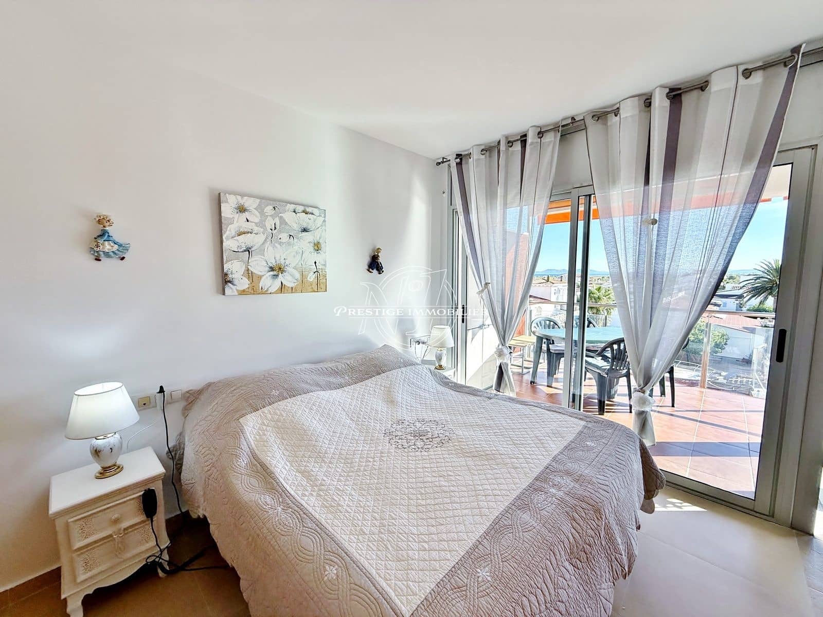 2 soverom Leilighet til salgs i Roses med svømmebasseng - € 328 000 (Ref: 10080057)