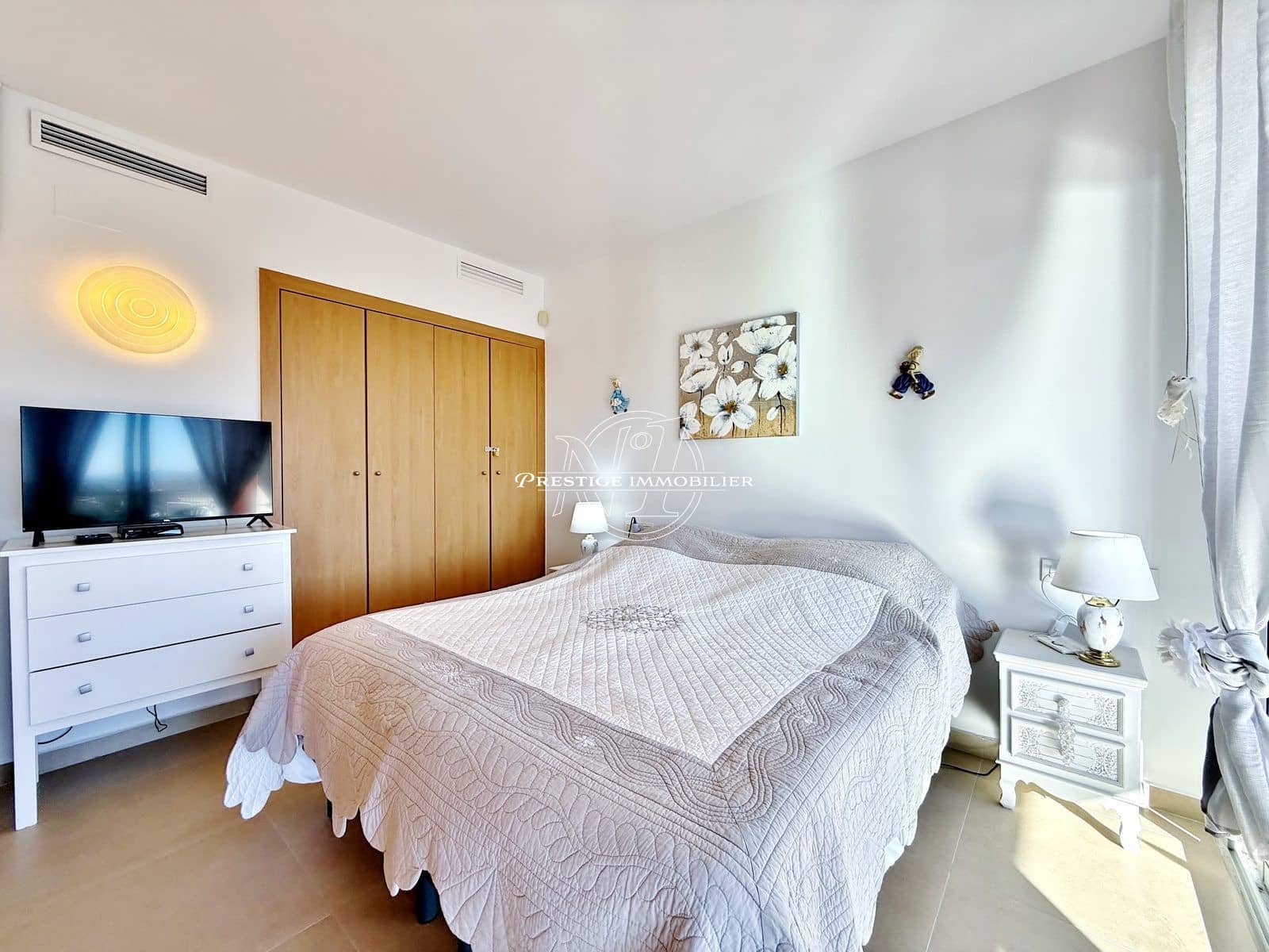 2 soverom Leilighet til salgs i Roses med svømmebasseng - € 328 000 (Ref: 10080057)