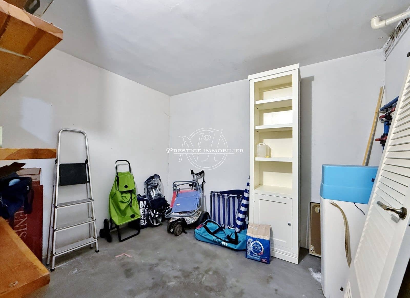 3 Zimmer Apartment zu verkaufen in Roses mit Pool - 495.000 € (Ref: 10081057)