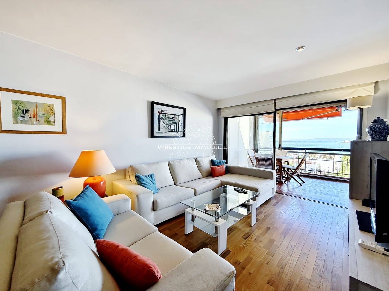 3 Zimmer Apartment zu verkaufen in Roses mit Pool - 495.000 € (Ref: 10081057)