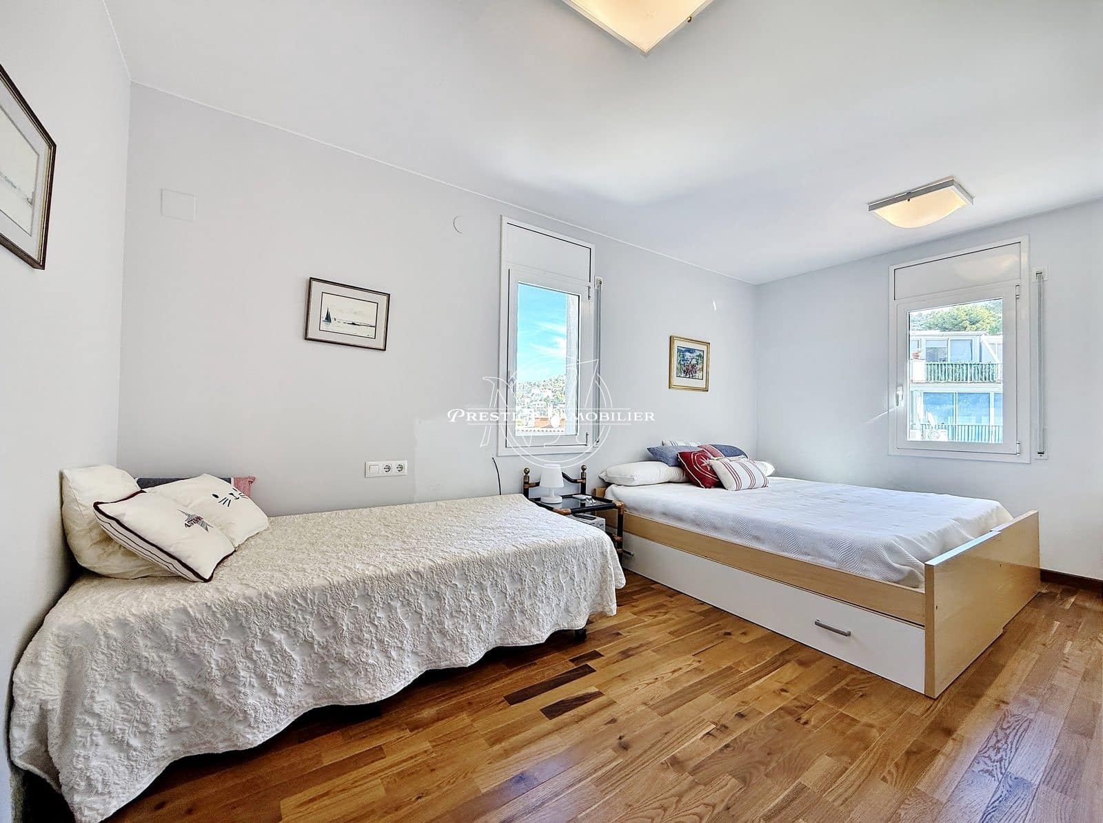 3 Zimmer Apartment zu verkaufen in Roses mit Pool - 495.000 € (Ref: 10081057)