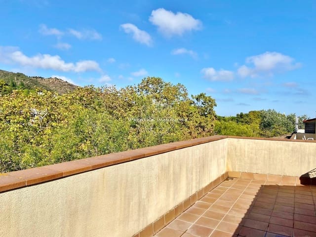 3 Zimmer Apartment zu verkaufen in Castell d'Aro, Castell-Platja d'Aro mit Pool - 374.900 € (Ref: 10085923)
