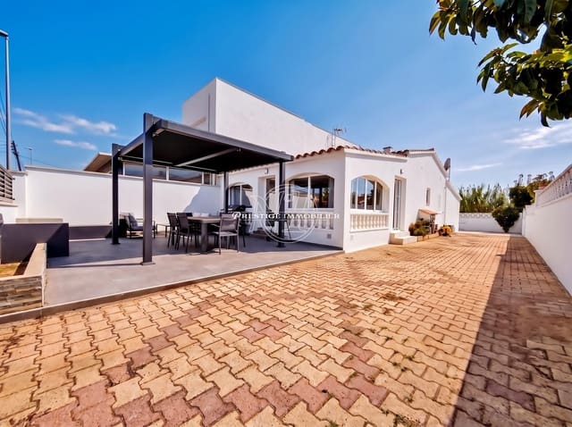 3 bedroom Villa for sale in Castelló d'Empúries - € 320,000 (Ref: 10089547)