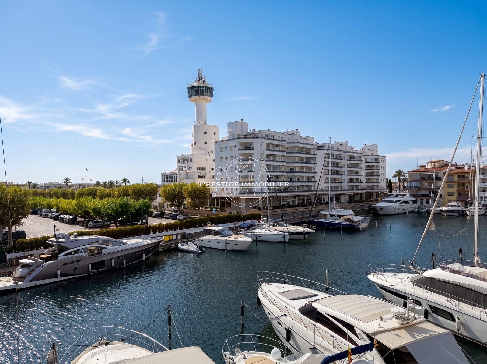 3 makuuhuone Huoneisto myytävänä paikassa Empuriabrava - 499 000 € (Ref: 10109366)
