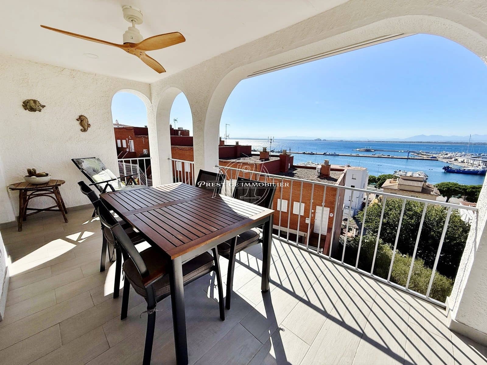 4 chambre Villa/Maison à vendre à Roses avec garage - 795 000 € (Ref: 10109367)