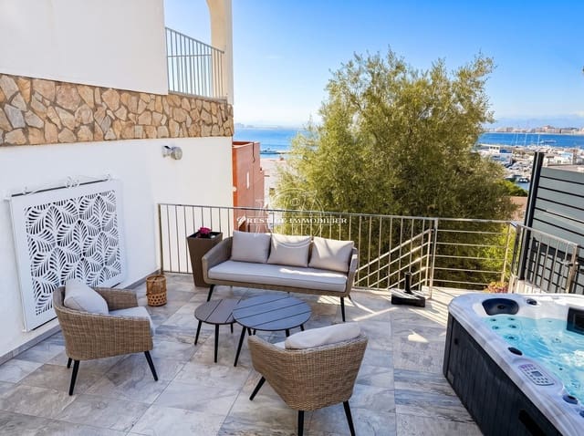 4 chambre Villa/Maison à vendre à Roses avec garage - 795 000 € (Ref: 10109367)