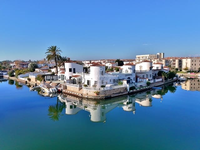 3 quarto Moradia para venda em Empuriabrava, Castelló d'Empúries - 699 000 € (Ref: 10109368)