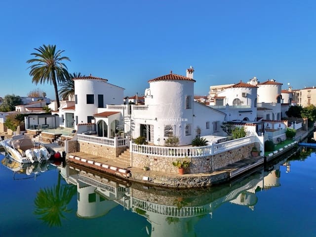 3 quarto Moradia para venda em Empuriabrava, Castelló d'Empúries - 699 000 € (Ref: 10109368)
