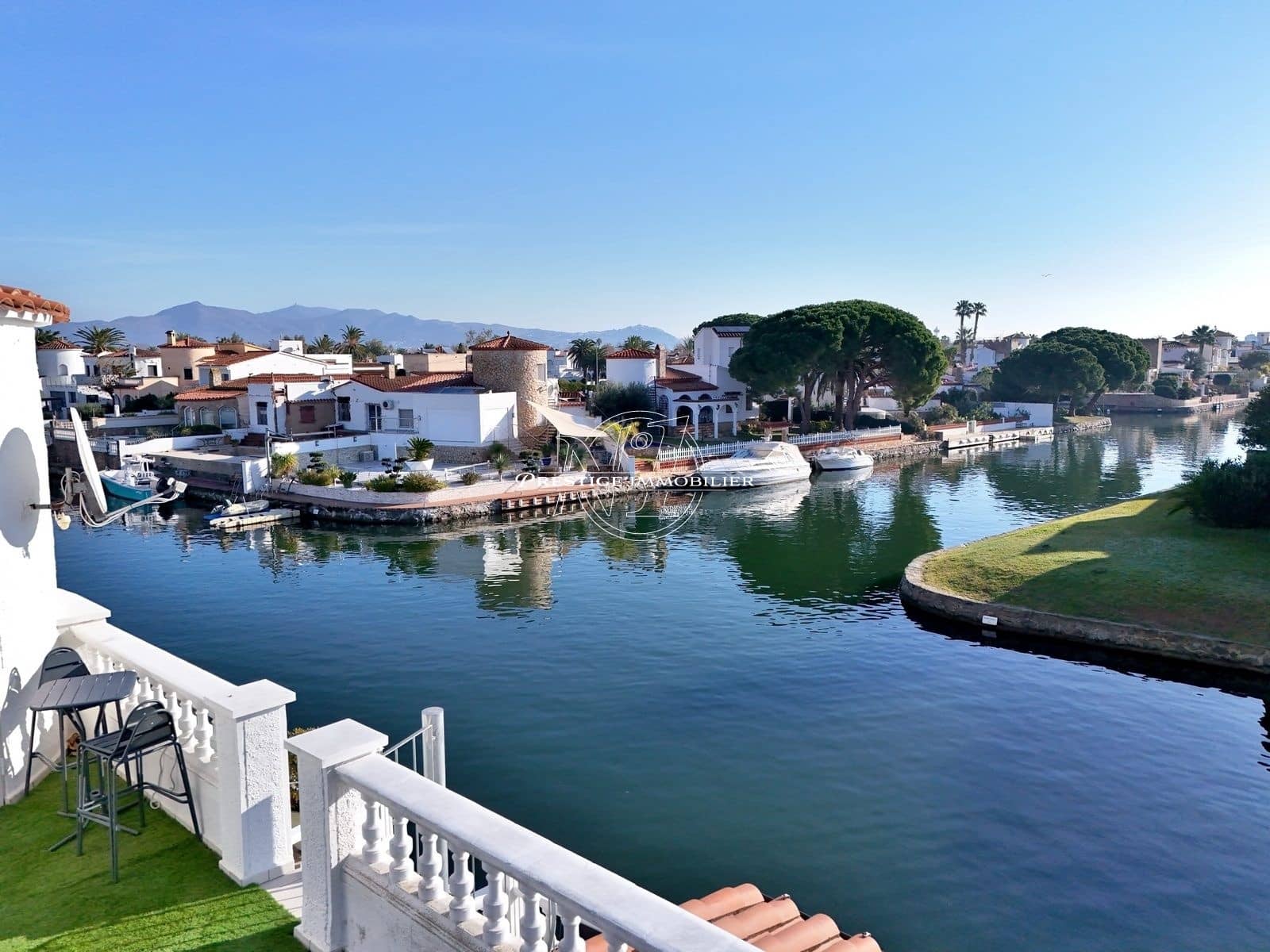 3 quarto Moradia para venda em Empuriabrava - 699 000 € (Ref: 10109368)