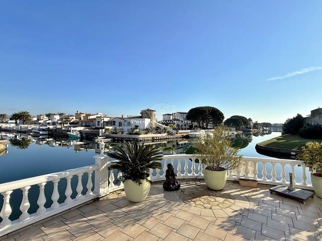 3 quarto Moradia para venda em Empuriabrava, Castelló d'Empúries - 699 000 € (Ref: 10109368)