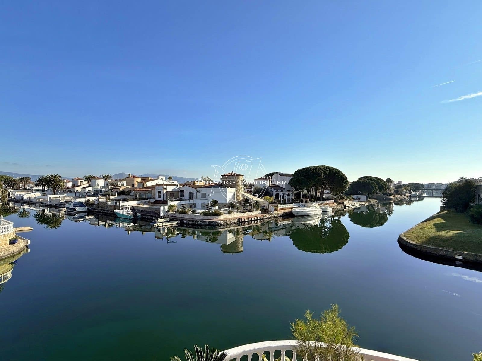 3 quarto Moradia para venda em Empuriabrava - 699 000 € (Ref: 10109368)