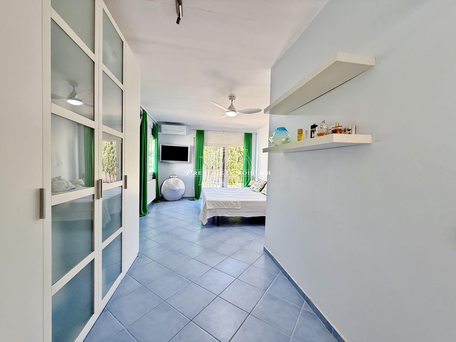 4 chambre Villa/Maison à vendre à Roses avec piscine - 795 000 € (Ref: 10115572)